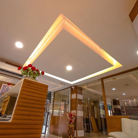 Hotel Q-Inn Calcutta Exterior foto