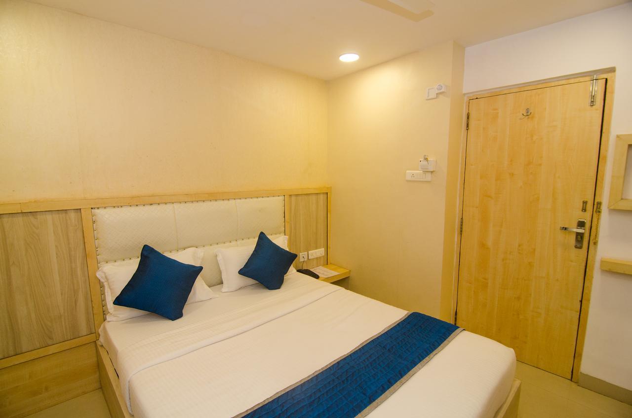 Hotel Q-Inn Calcutta Exterior foto